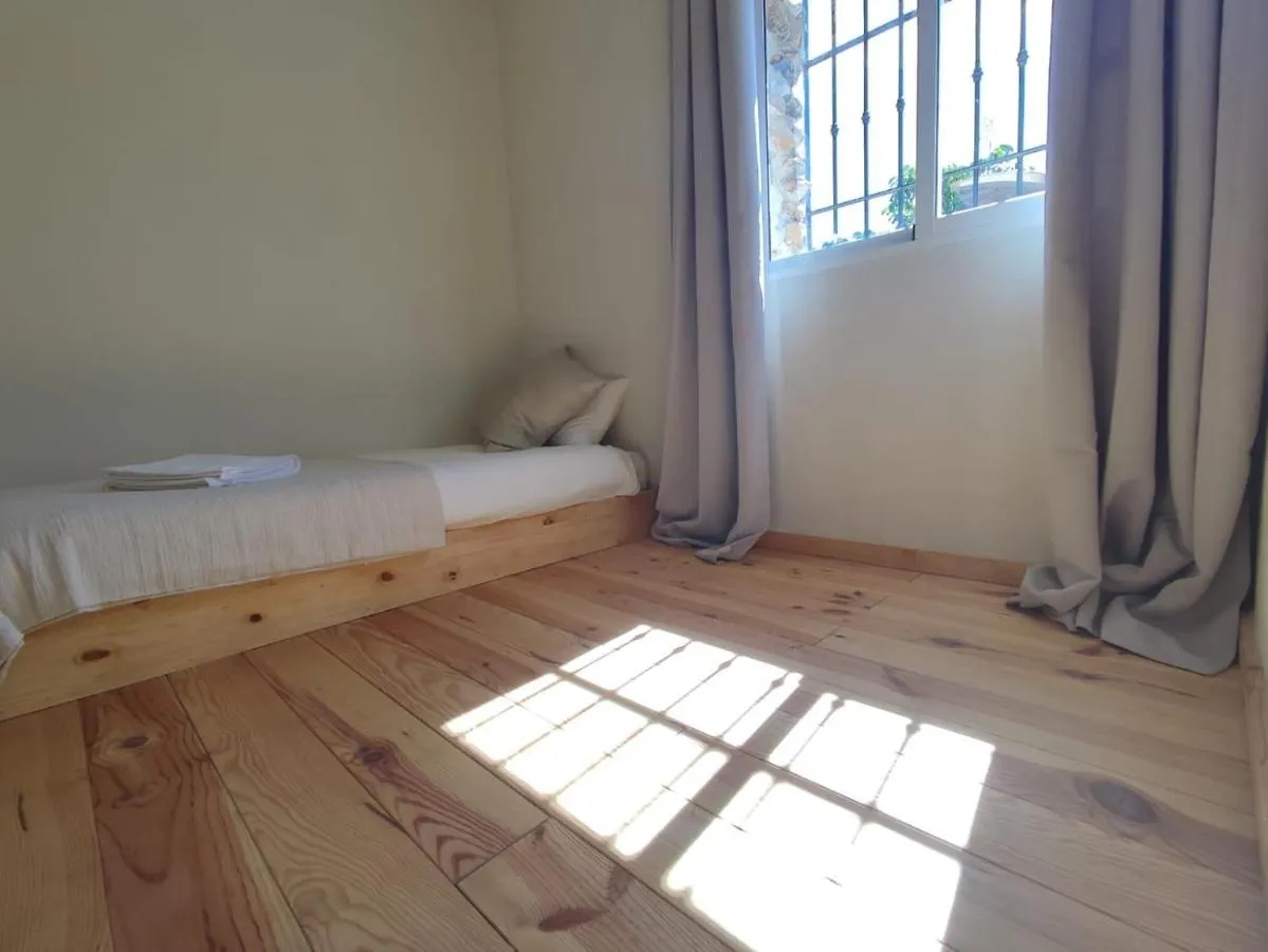 Esencia Lodge - Luxurious Off-Grid Cabin Retreat Almunecar 0*,
